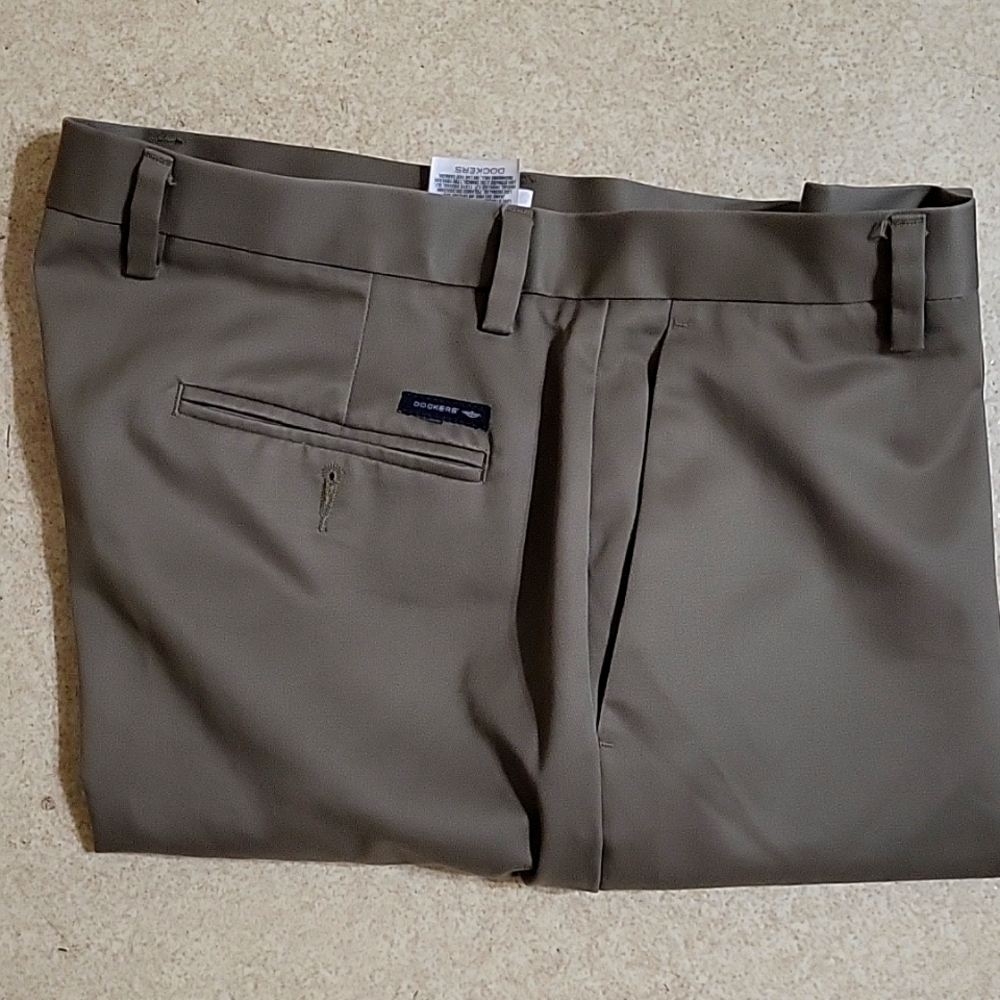 Dockers D3 mens pants